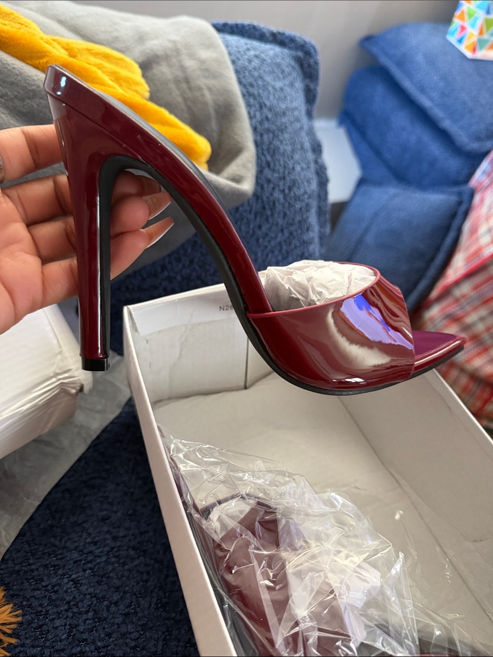 Women's High Heel Slide Sandal in Burgundy